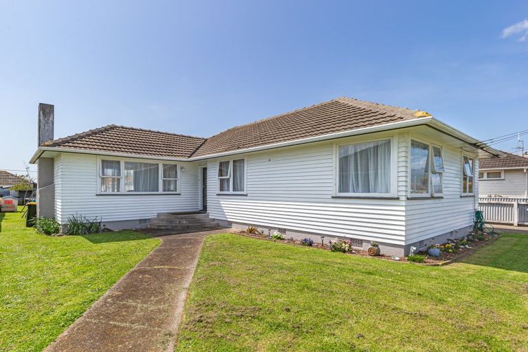 Photo of property in 5 Norfolk Street, Levin, 5510