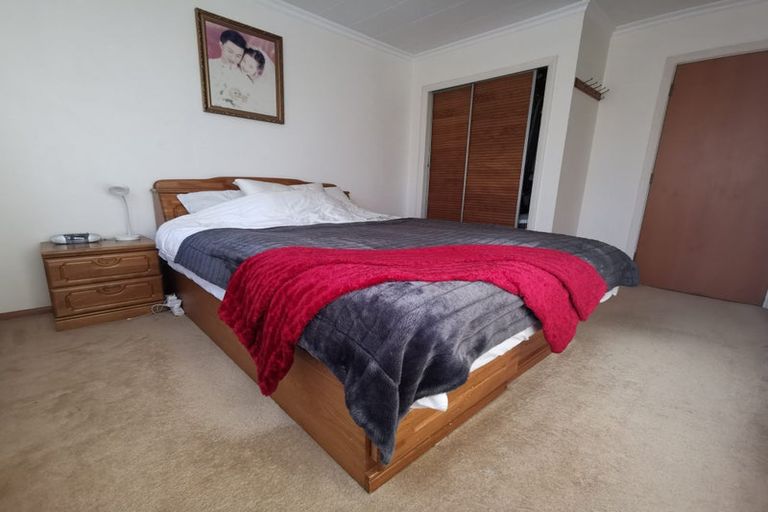 Photo of property in 219 Cambridge Terrace, Naenae, Lower Hutt, 5011