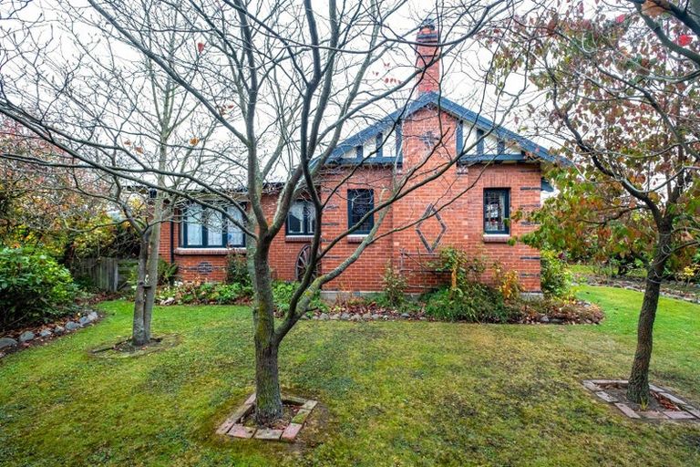 Photo of property in 16 Wood Street, Temuka, 7920