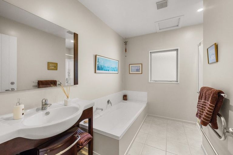 Photo of property in 11b Burlington Street, Sydenham, Christchurch, 8023