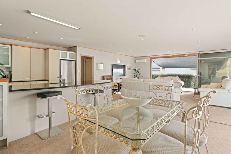 Photo of property in 3/45a Oceanbeach Road, Mount Maunganui, 3116