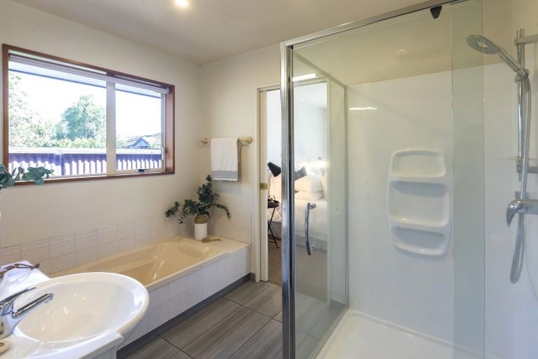 Photo of property in 2/9 Selwyn Street, Somerfield, Christchurch, 8024