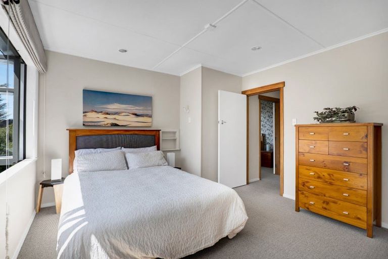 Photo of property in 38 Lawry Street, Blagdon, New Plymouth, 4310