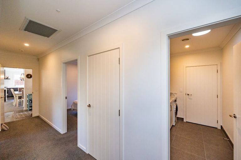 Photo of property in 7a Weber Place, Roslyn, Palmerston North, 4414