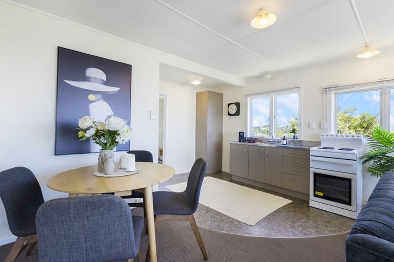 Photo of property in 14b Duncansby Road, Stanmore Bay, Whangaparaoa, 0932