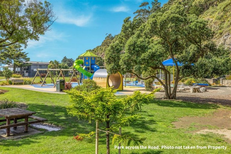 Photo of property in 144 Esplanade, Sumner, Christchurch, 8081