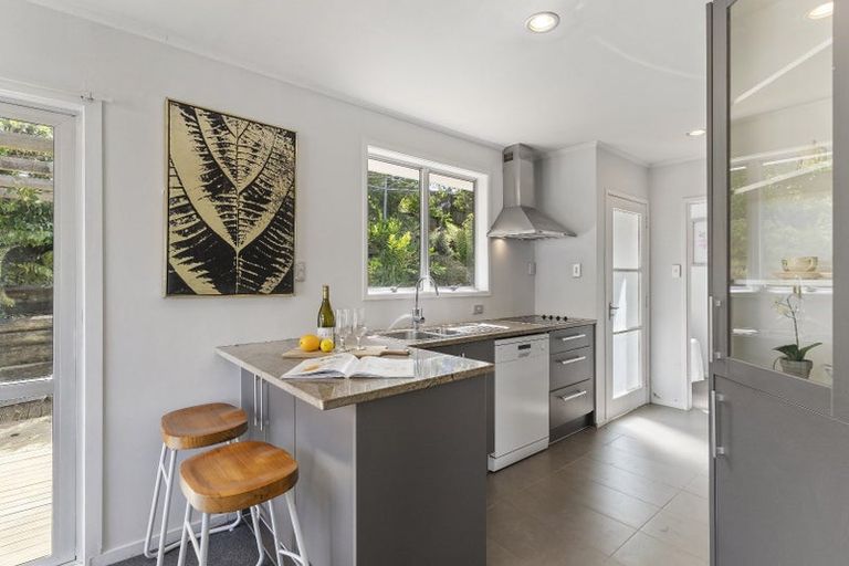 Photo of property in 109 Salamanca Road, Sunnynook, Auckland, 0620