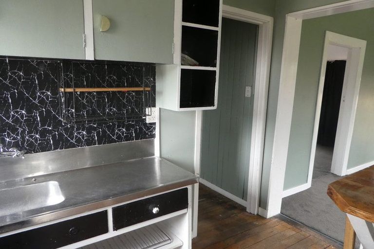 Photo of property in 2 Carroll Street, Runanga, 7803