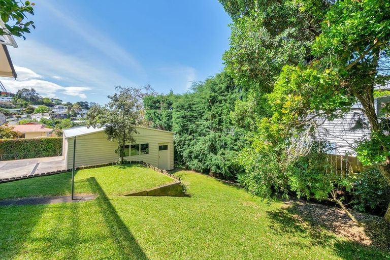 Photo of property in 50 Awaruku Road, Torbay, Auckland, 0630