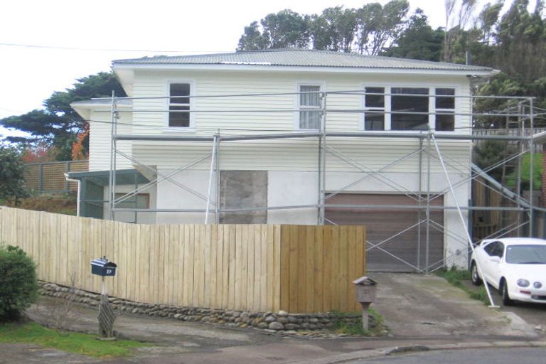 Photo of property in 21 Arapiko Street, Johnsonville, Wellington, 6037