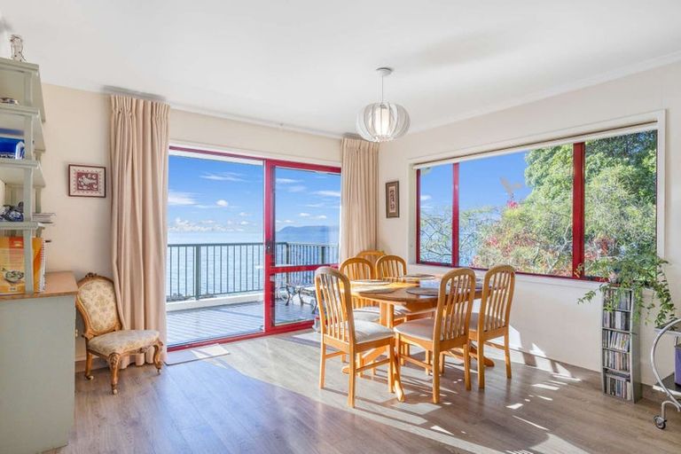 Photo of property in 204 Rangihaeata Road, Rangihaeata, Takaka, 7182