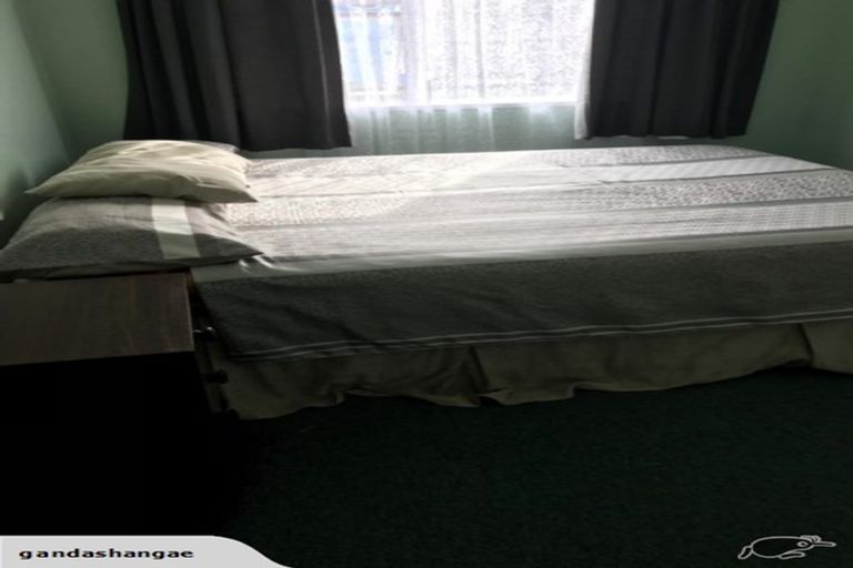 Photo of property in 2/175 Park Road, West End, Palmerston North, 4410