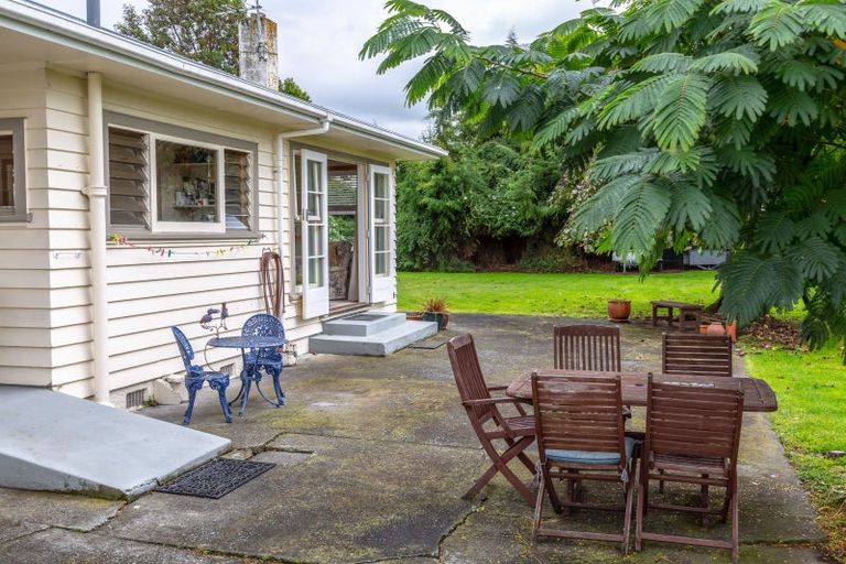 Photo of property in 12 Weka Place, Masterton, 5810