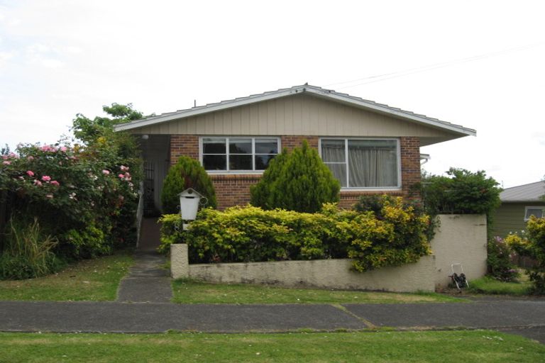 Photo of property in 8 Scott Avenue, Mangere Bridge, Auckland, 2022