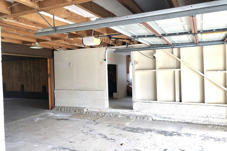 Photo of property in 474 East Coast Road, Windsor Park, Auckland, 0630