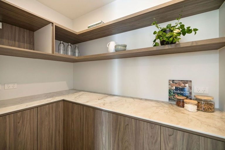 Photo of property in 10 Soudley Court, Jacks Point, Queenstown, 9371