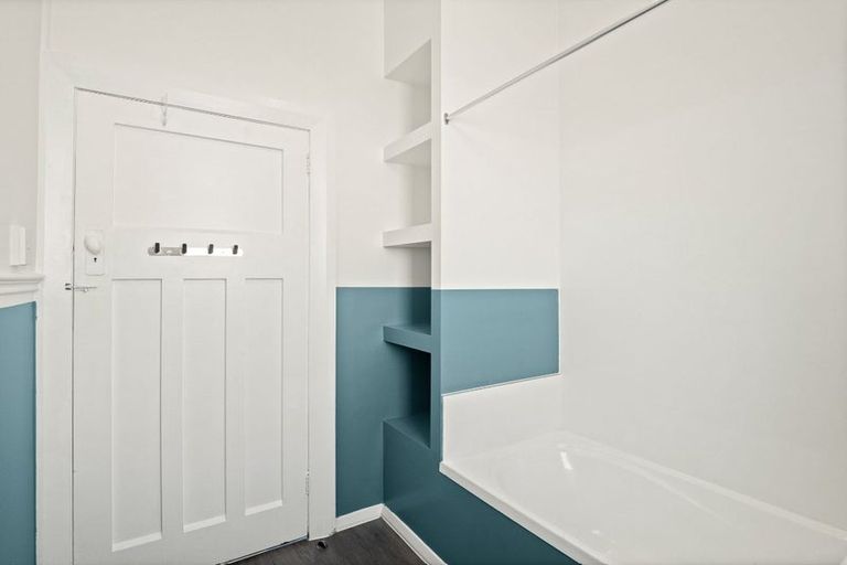 Photo of property in 41 Oxford Street, South Dunedin, Dunedin, 9012