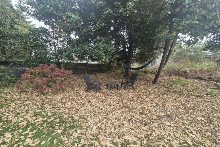 Photo of property in 21 Manuka Street, Otaki Beach, Otaki, 5512