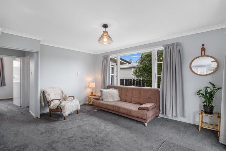 Photo of property in 45 Bamber Street, Castlecliff, Wanganui, 4501