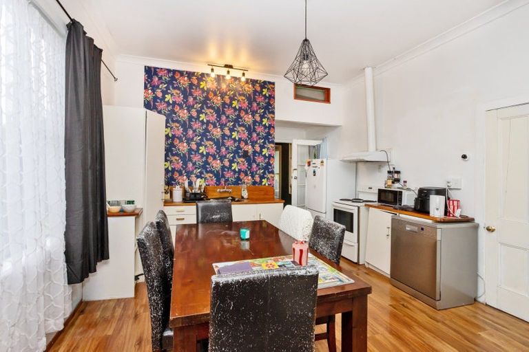 Photo of property in 8 Centre Street, Strathern, Invercargill, 9812