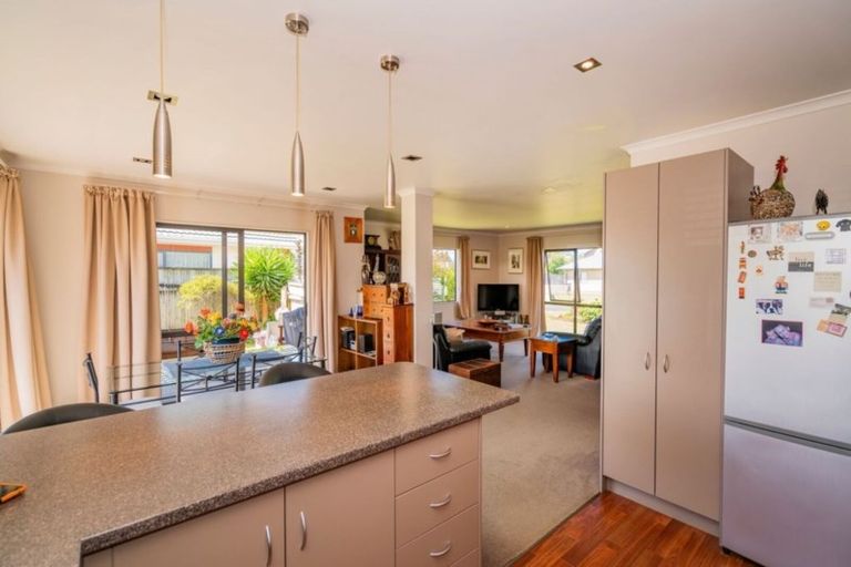 Photo of property in 1/9 Jacaranda Avenue, Beach Haven, Auckland, 0626
