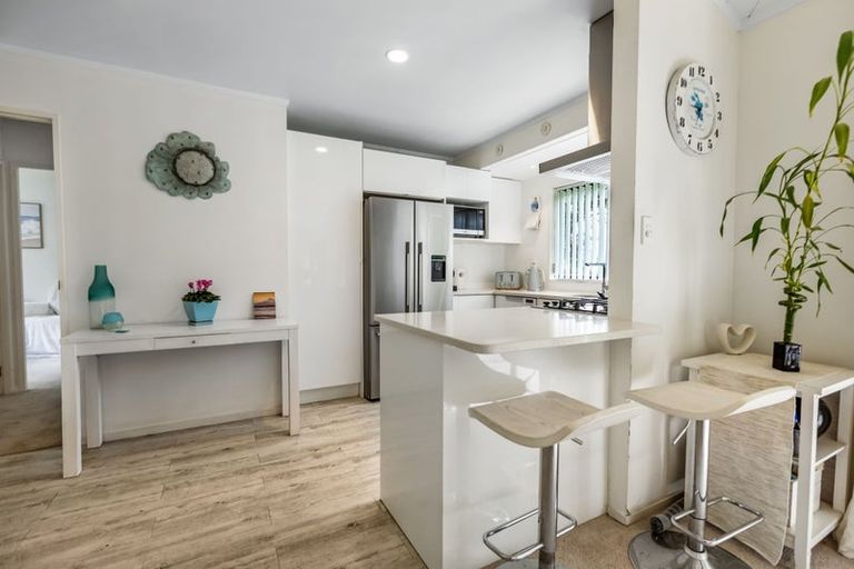 Photo of property in 11a Orchard Place, Lynmore, Rotorua, 3010