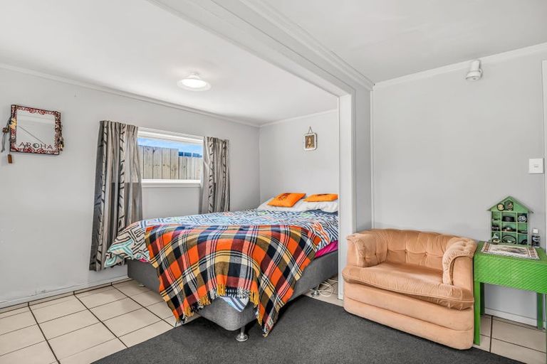 Photo of property in 1/130 Pukehina Parade, Pukehina, 3189