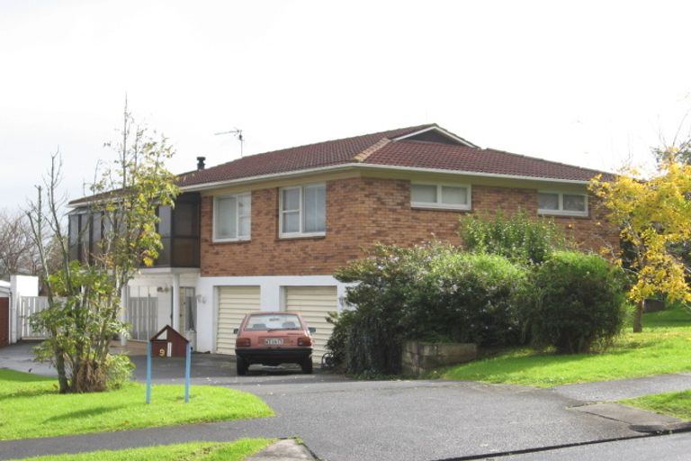 Photo of property in 9 Chevis Place, Pakuranga, Auckland, 2010