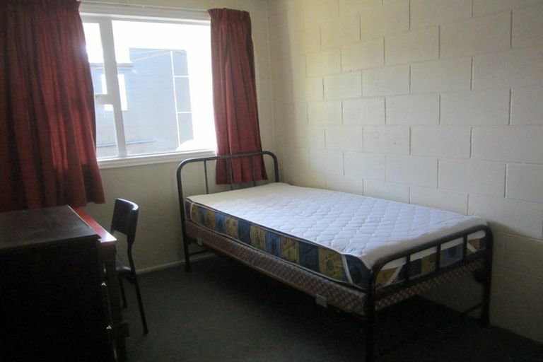 Photo of property in 2/25 Brockworth Place, Riccarton, Christchurch, 8011