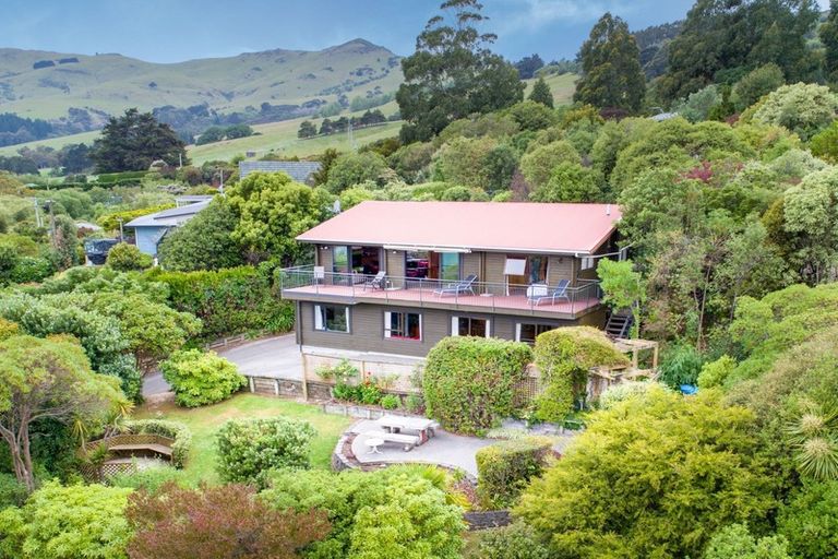 Photo of property in 15 Bayview Crescent, Duvauchelle, 7581