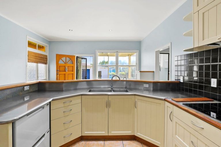 Photo of property in 5 Te Aroha Road, Paeroa, 3600