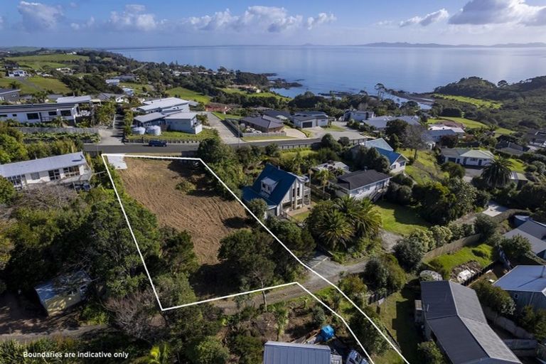 Photo of property in 12 Nancy Wake Place, Cable Bay, 0420