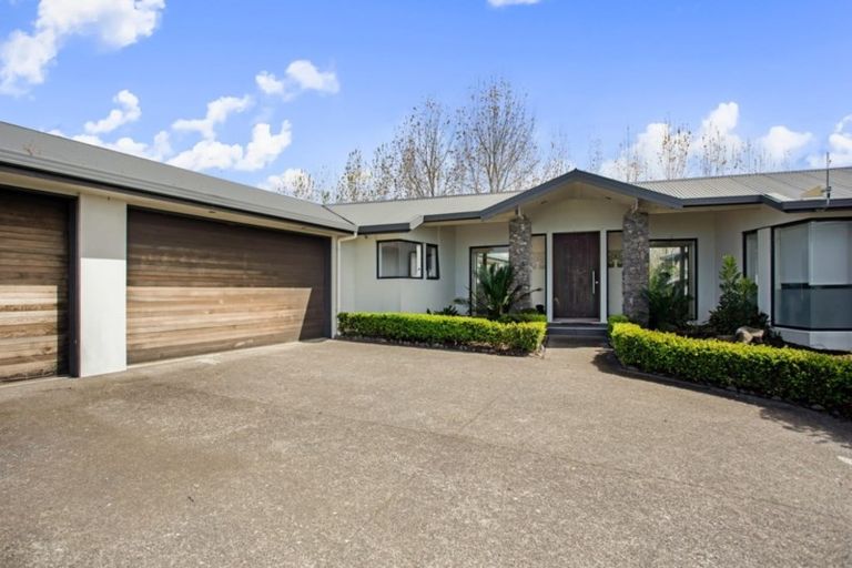 Photo of property in 114 Pomona Road, Kumeu, 0891
