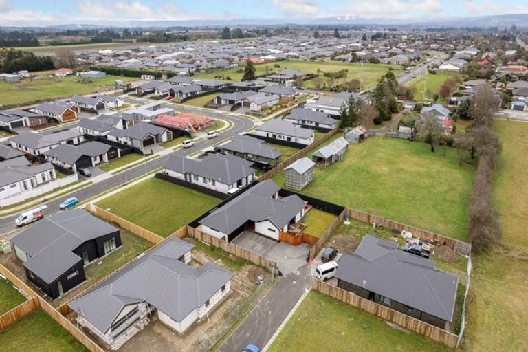 Photo of property in 177 Townsend Road, Rangiora, 7400