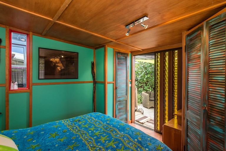 Photo of property in 14 Elizabeth Street, Waikanae, 5036