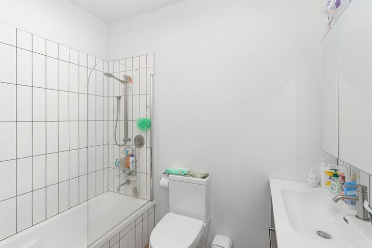 Photo of property in 69 Pipi Place, Levin, 5510