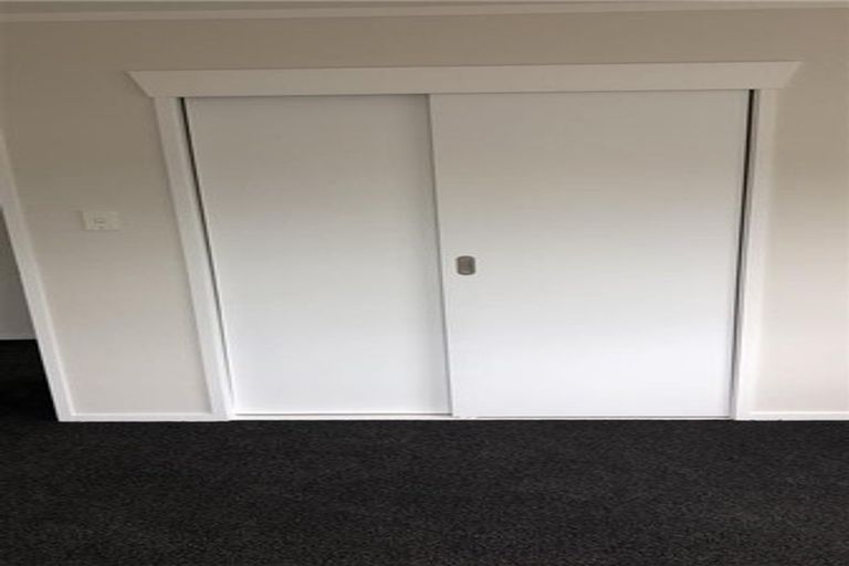 Photo of property in 61 Hassan Drive, Massey, Auckland, 0614