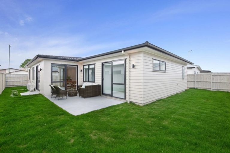 Photo of property in 53 Nganui Avenue, Takanini, 2112