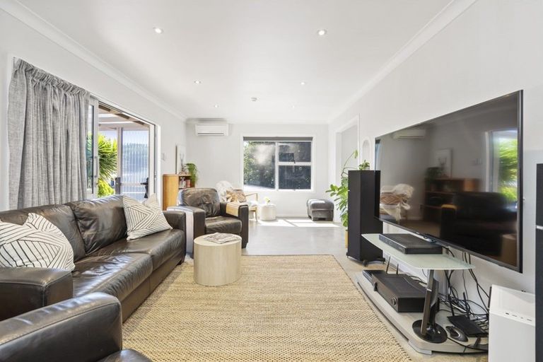 Photo of property in 13 Matipo Crescent, Pukete, Hamilton, 3200