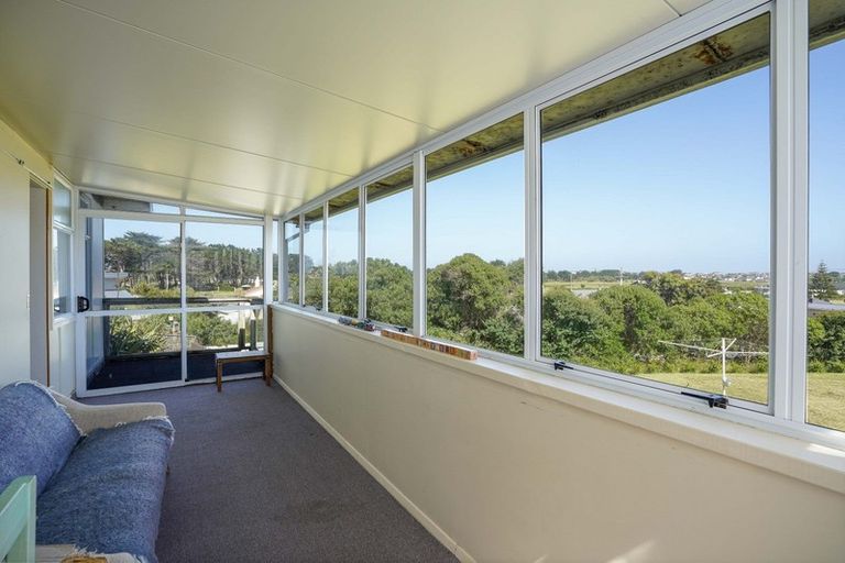 Photo of property in 126a Seabury Avenue, Foxton Beach, Foxton, 4815