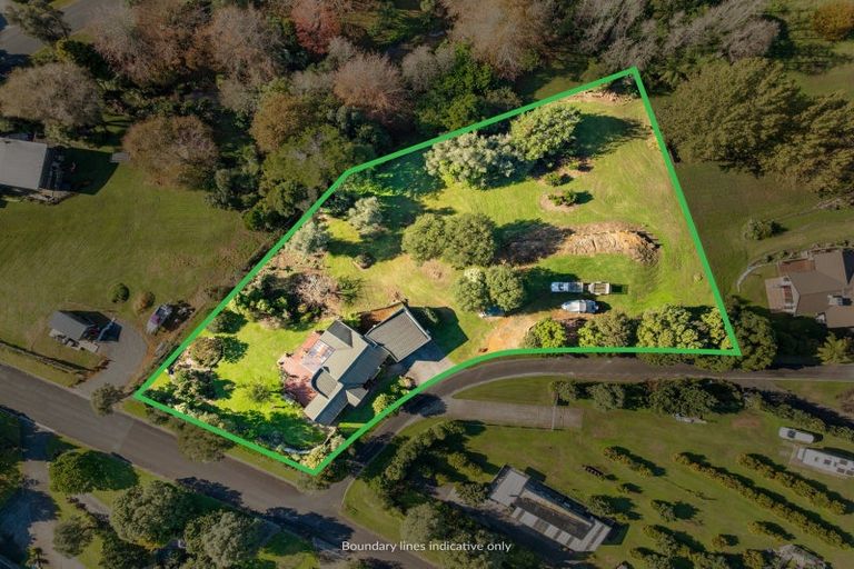 Photo of property in 27 Herbert Drive, Whangamata, 3620
