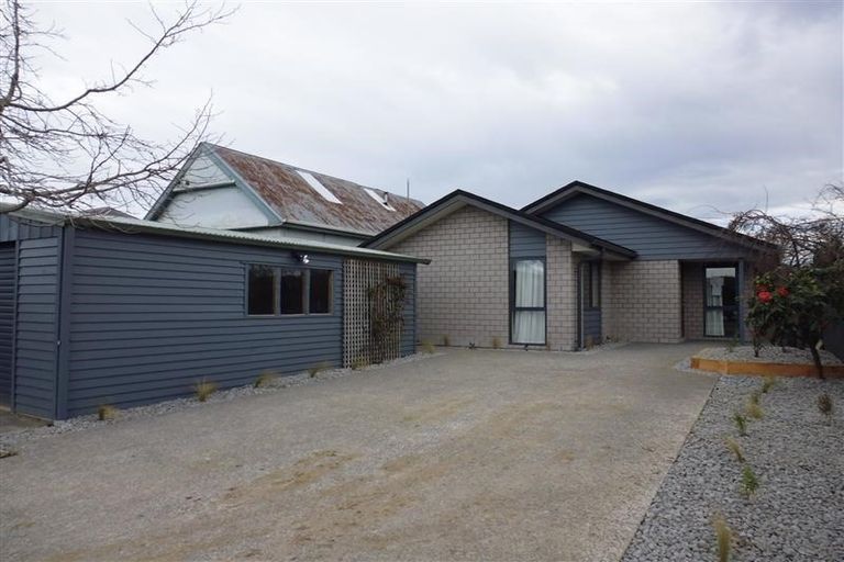 Photo of property in 11 Braddon Street, Addington, Christchurch, 8024
