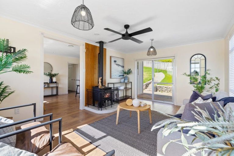 Photo of property in 41 Dingadee Street, Welcome Bay, Tauranga, 3112