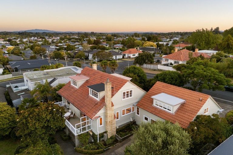 Photo of property in 31 Mansel Avenue, Hillcrest, Hamilton, 3216