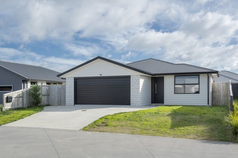 Photo of property in 55 Taioma Close, Papamoa, 3118