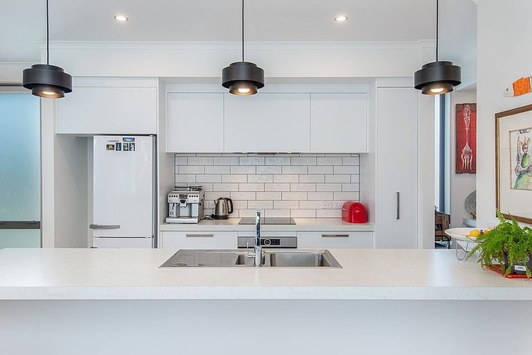 Photo of property in 6 Montecillo Lane, Mornington, Dunedin, 9011