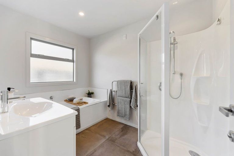 Photo of property in 16 Red Setter Grove, Nukuhau, Taupo, 3330