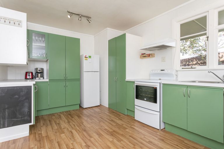 Photo of property in 270 Helensburgh Road, Helensburgh, Dunedin, 9010