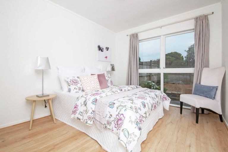Photo of property in 1/118 Gills Road, Bucklands Beach, Auckland, 2014