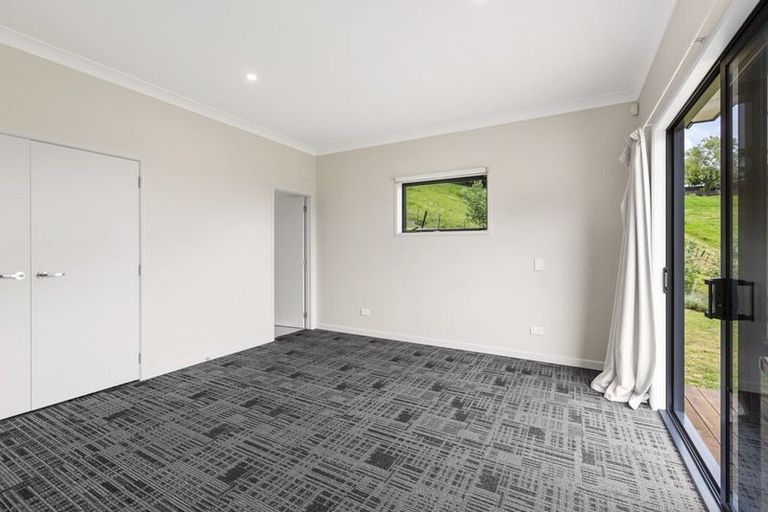 Photo of property in 183 Spur Road, Stillwater, Silverdale, 0993